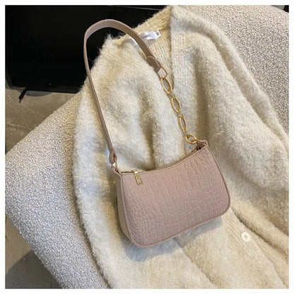 New Popular Retro Gentle Temperament Small Square Bag Shoulder Portable Fashion Leisure Bag.