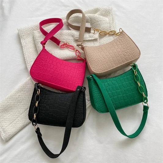 New Popular Retro Gentle Temperament Small Square Bag Shoulder Portable Fashion Leisure Bag.