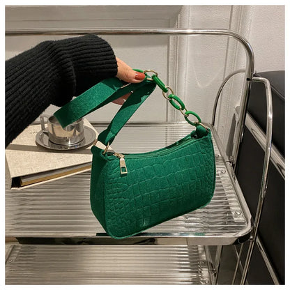 New Popular Retro Gentle Temperament Small Square Bag Shoulder Portable Fashion Leisure Bag.