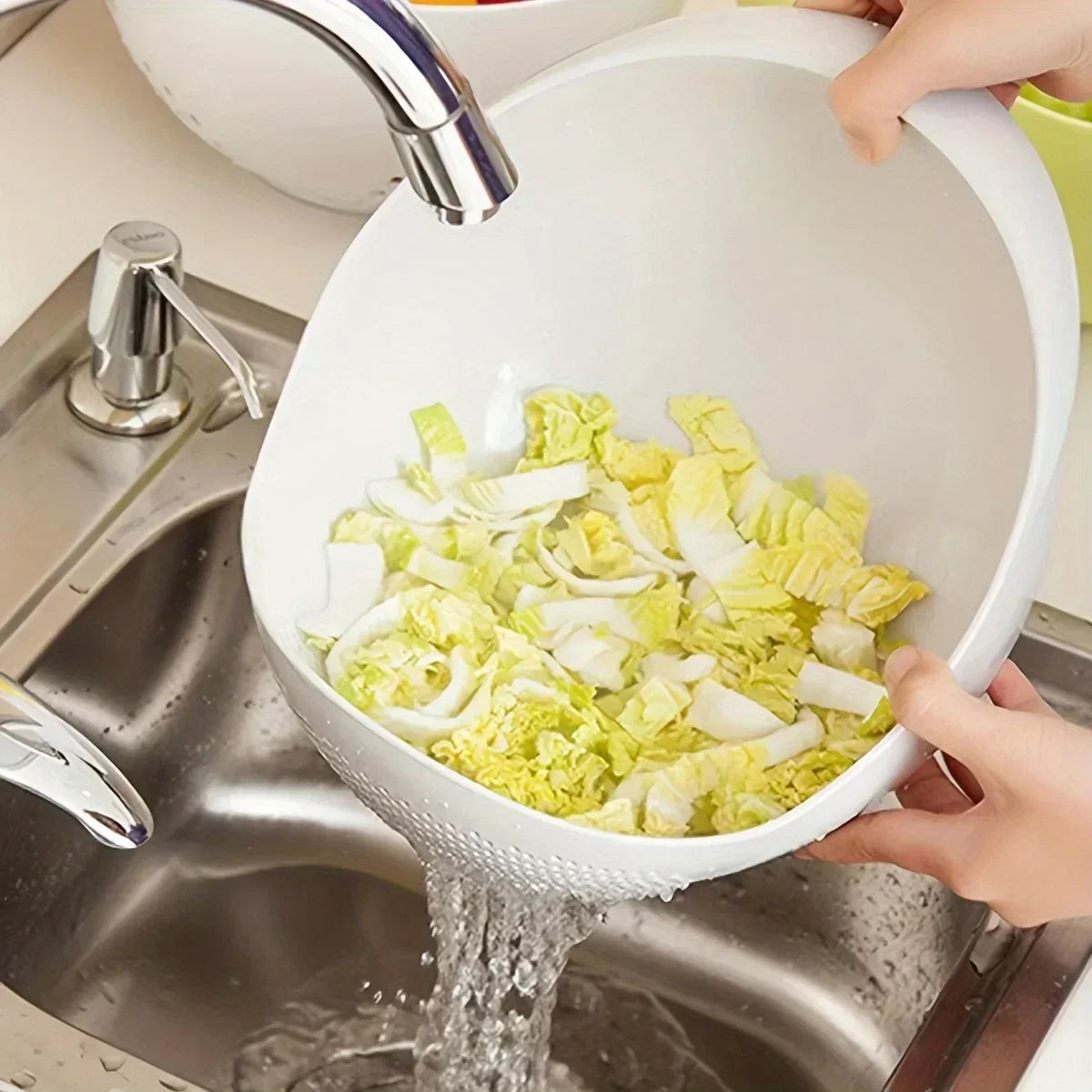 1pc rice panning machine, vegetable and fruit basket, drain and wash vegetable basket, household kitchen rice washing sieve
